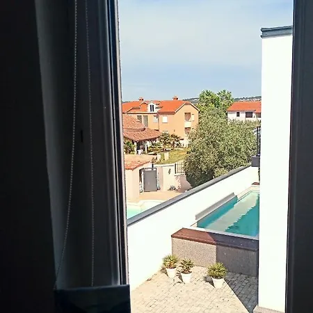 Abelia Pool View * Pula